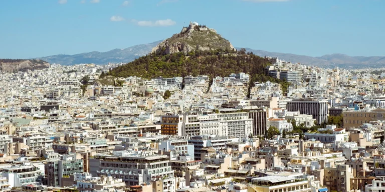 Ακίνητα: Άνοδος της στεγαστικής πίστης με αύξηση των δανείων για νέες αγορές