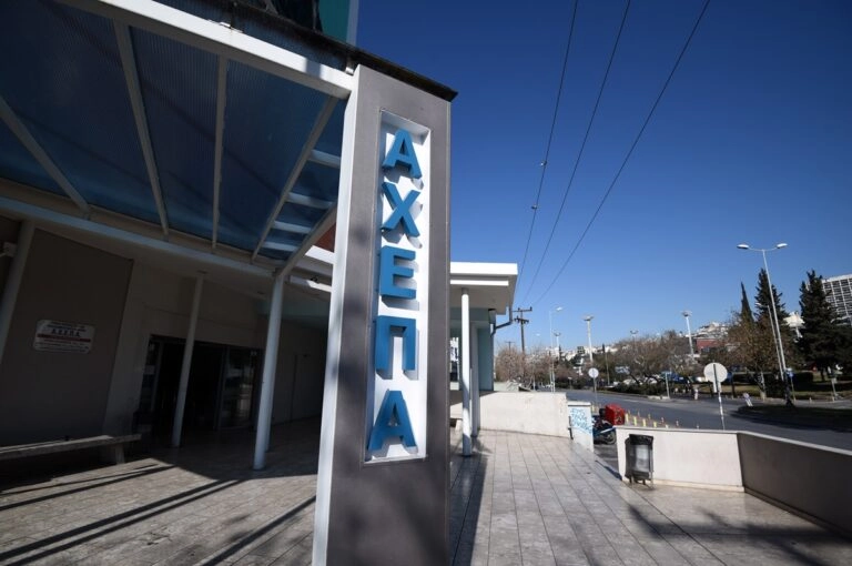Θεσσαλονίκη: Σε κρίσιμη κατάσταση ο ένας από τους 5 τραυματίες μετά το τροχαίο στην ΠΑΘΕ