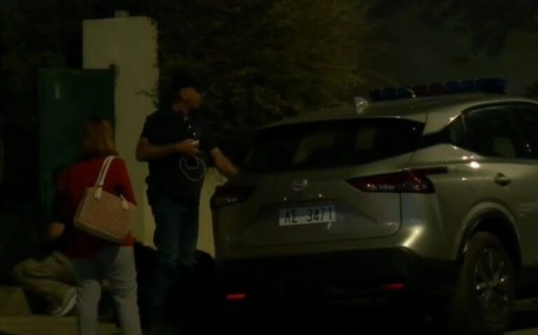 Πολύωρη έρευνα στο σπίτι της 32χρονης για τον θάνατο του παιδιού στο Παλαιό Φάληρο – Τι εντόπισαν οι Αρχές