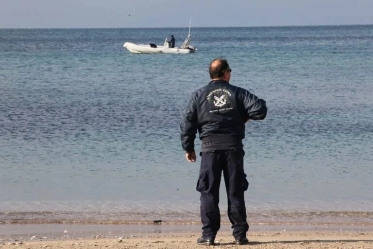 Νεκρός ανασύρθηκε 61χρονος από τη θάλασσα