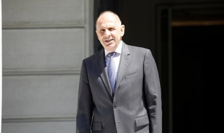 Συνάντηση Γεραπετρίτη με τον Αιγύπτιο ΥΠΕΞ – Στην ατζέντα Μονή Σινά, ΑΟΖ, μεταναστευτικό