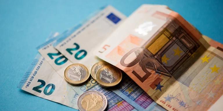 e-ΕΦΚΑ: Οι ημερομηνίες καταβολής των συντάξεων Σεπτεμβρίου