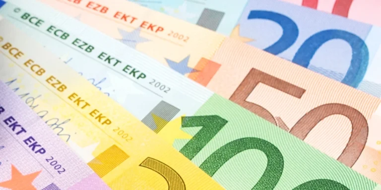 Η Μαρία Κάλλας στο νέο 5 ευρω: Ανανέωση των χαρτονομισμάτων