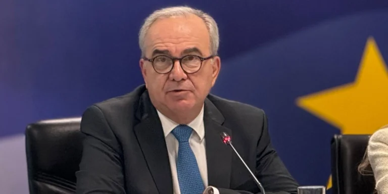 Παπαθανάσης: Επιπλέον ενίσχυση σε 13 Περιφέρειες ύψους 456 εκατ. ευρώ