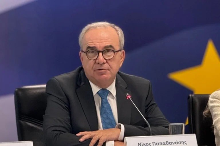 Παπαθανάσης για Fitch: «Η αξιοπιστία και η αποτελεσματικότητα της αναπτυξιακής οικονομικής πολιτικής αναγνωρίζεται διεθνώς»