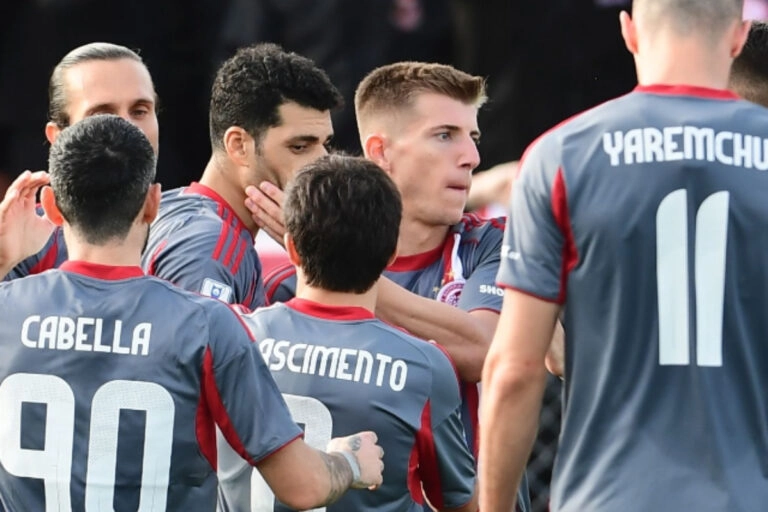 Super League: Οι ενδεκάδες Ολυμπιακού και ΟΦΗ για τον αγώνα στις 17:00