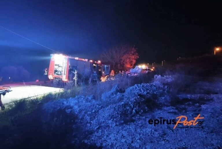 Ιωάννινα: Φορτηγό ανετράπη σε παράδρομο της Ιονίας Οδού