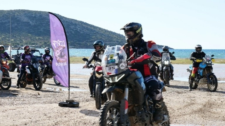Dirty Brigada: Το Off-Road σου πάει πολύ!