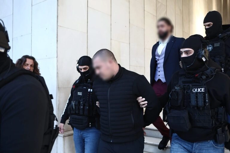 Μίλησε ο 22χρονος και “έδωσε” τον ανιψιό και τον φίλο του για τη διπλή δολοφονία