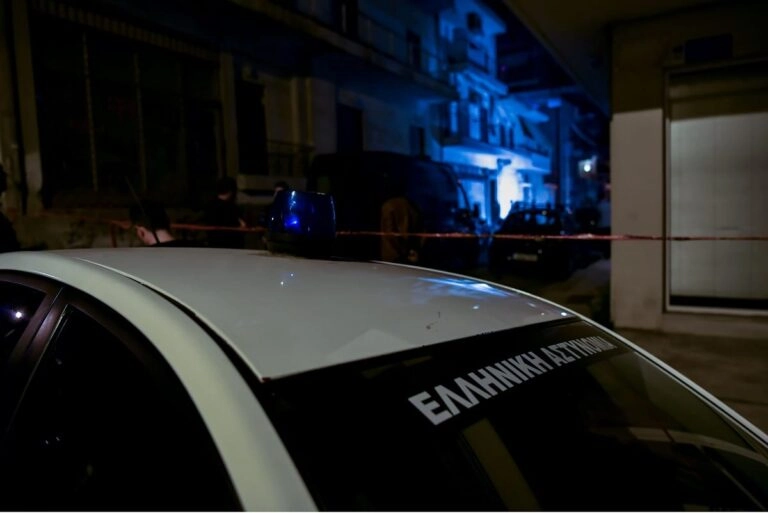 κινηματογραφική σύλληψη ληστών – εγκλωβίστηκε στο σπίτι ο ένας, έπιασαν τον άλλον στο τρένο