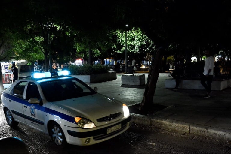 Άγνωστοι πέταξαν κόκκινη μπογιά στο κτίριο της Διεύθυνσης Αγροτικής Ανάπτυξης