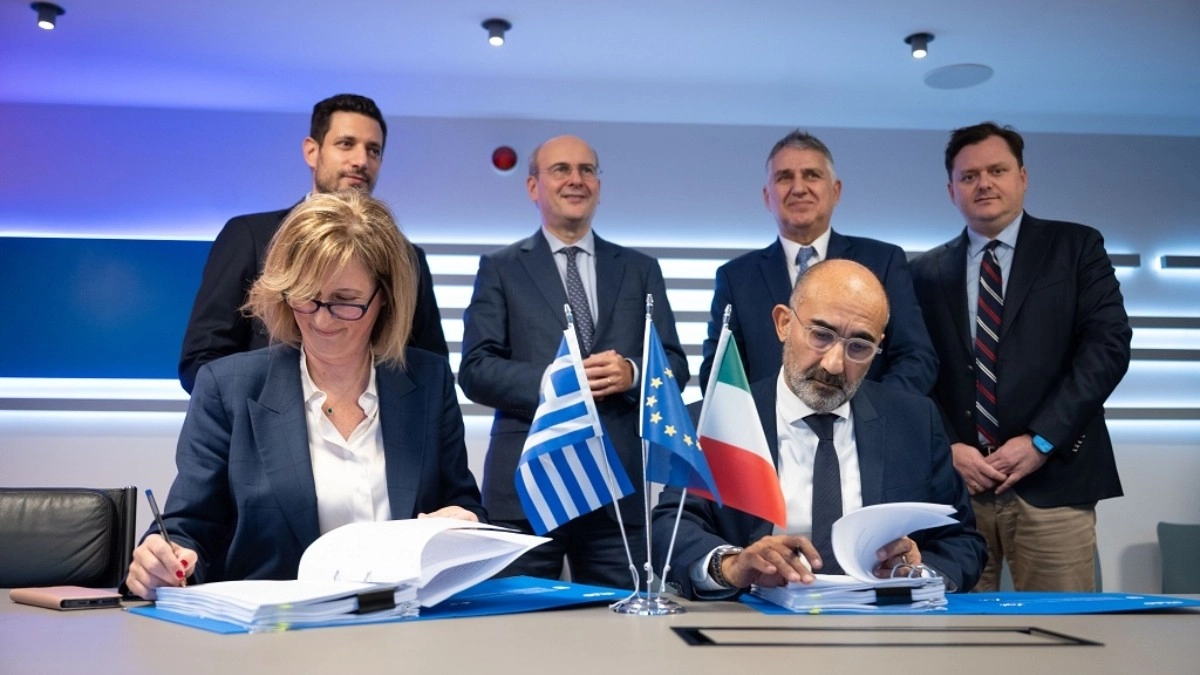 Υπεγράφη η παραγγελία για 23 νέα τρένα - Υλοποίηση έως το 2027