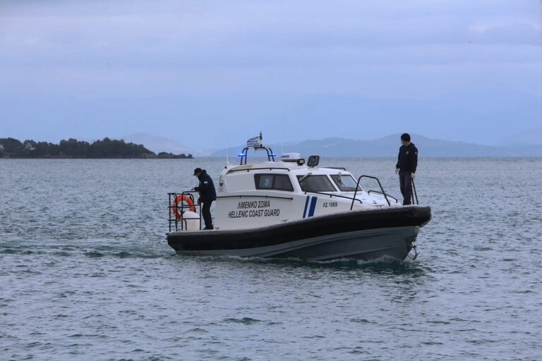 Χωρίς τις αισθήσεις του ανασύρθηκε ηλικιωμένος από τη θάλασσα στο Λασίθι