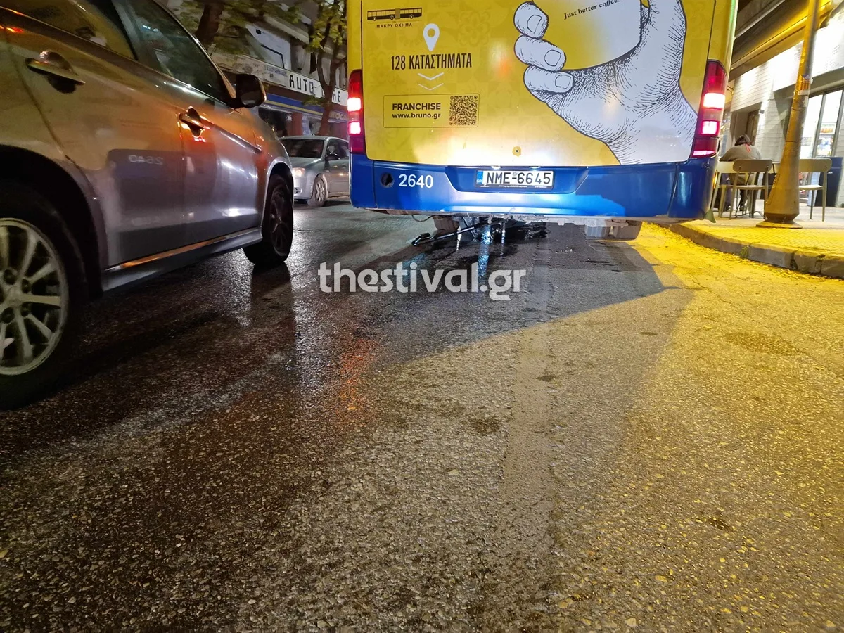 Θεσσαλονίκη: Λάδια στο οδόστρωμα έφεραν πτώσεις μοτοσικλετών στην Τούμπα