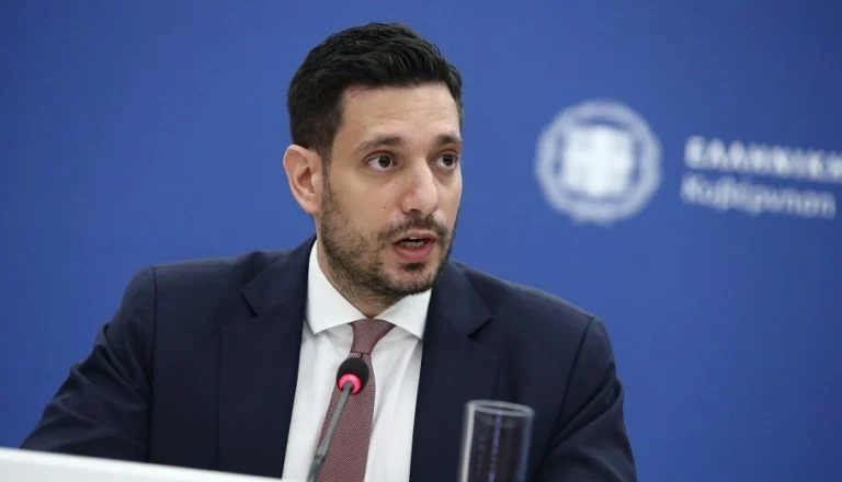 Επεισοδιακό φινάλε Κυρανάκη – Πέρκα στην Ολομέλεια: Δεν είναι η κουζίνα σας εδώ – Είσαι φασίστας