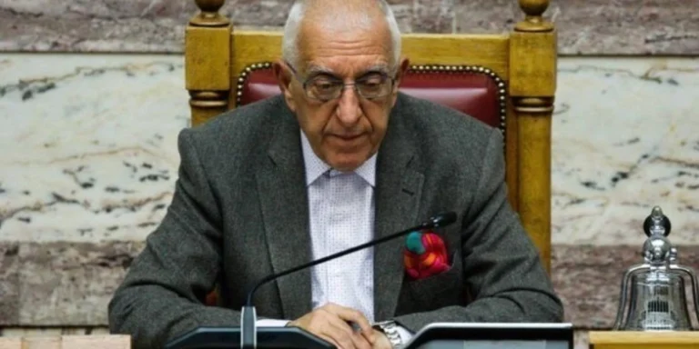 Κακλαμάνης για Βαλτογιάννη : Απαράδεκτο για βουλευτή του ελληνικού κοινοβουλίου να αναπολεί τα έργα και τις ημέρες της δικτατορίας