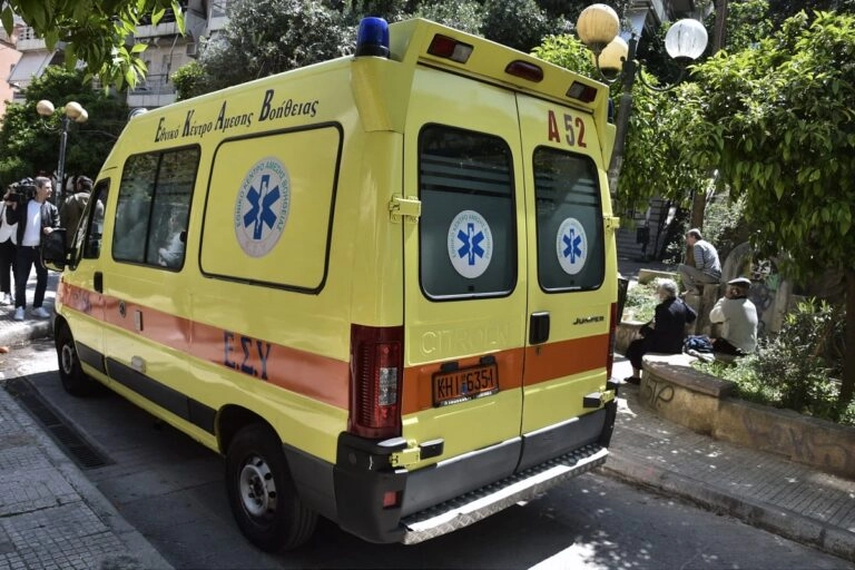 Πάτρα: Ανήλικος έπεσε από μπαλκόνι