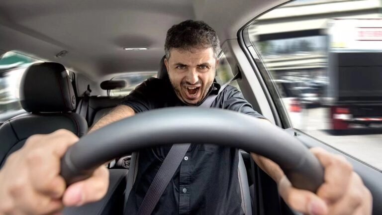 Οι κακές καθημερινές συνήθειες που «σκοτώνουν» το αυτοκίνητό σου