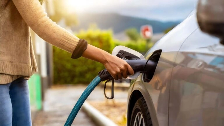 Γερμανία: επιδοτήσεις ηλεκτρικών με range extender και plug‑in υβριδικά