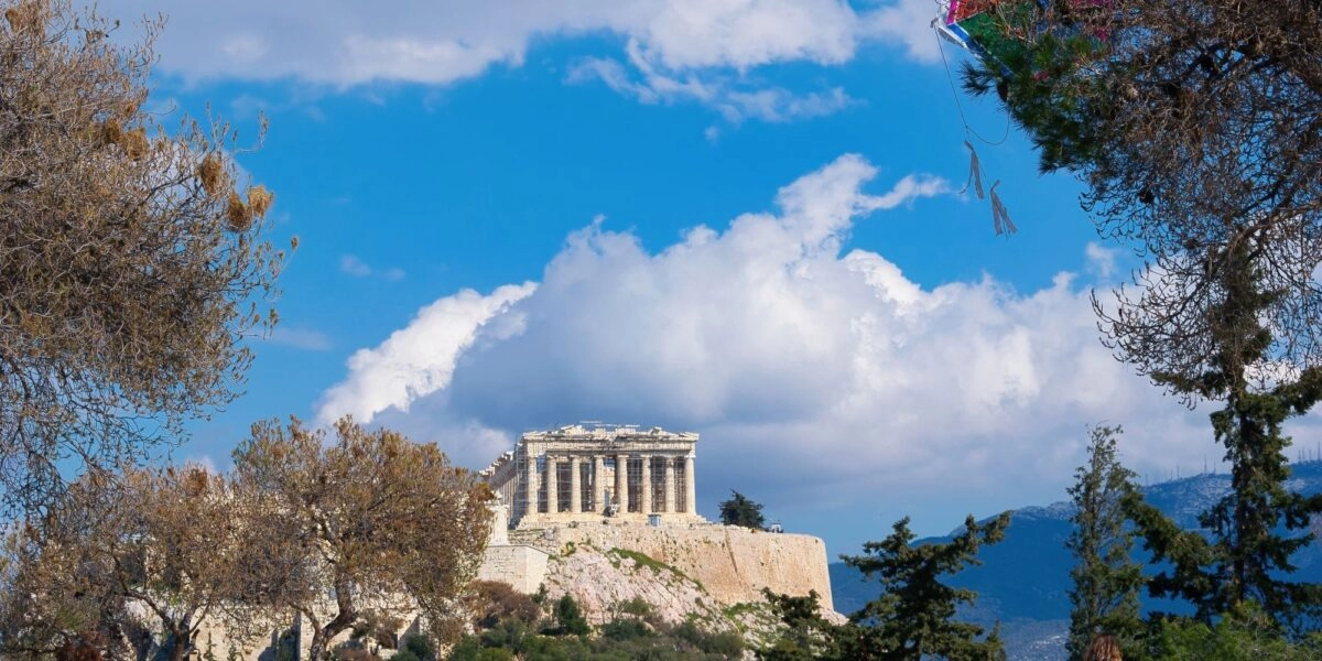 Πρωτογενές πλεόνασμα 8 δισ. το 2025: Εισπράξεις φόρων 451 εκατ. ευρώ πάνω από αναθεωρημένο στόχο -Οι δαπάνες