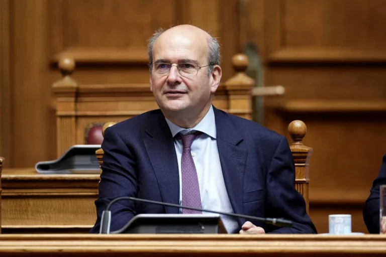 Χατζηδάκης στο TikTok: «Τιμούμε τις προεκλογικές μας δεσμεύσεις κάνοντας έργα»