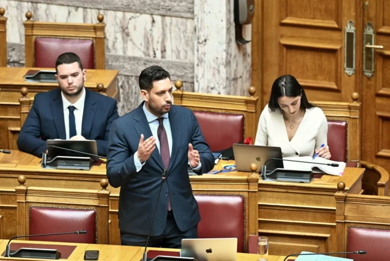 Κυρανάκης προς ΣΑΤΑ: Για ποιο λόγο πωλείται η άδεια ταξί 130.000€, ενώ η αντικειμενική αξία είναι 5.000