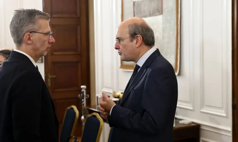 Κ. Χατζηδάκης και Α. Σκέρτσος παρουσιάζουν απολογισμό του κυβερνητικού έργου για το 2025 και τον σχεδιασμό του 2026