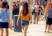 Τα «καλοκαιρινά» της έβαλε (και) φέτος η γρίπη