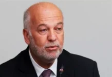 Φλωρίδης κατά Βελόπουλου για Τέμπη: «Εκτέθηκε με φωτογραφίες οστών»