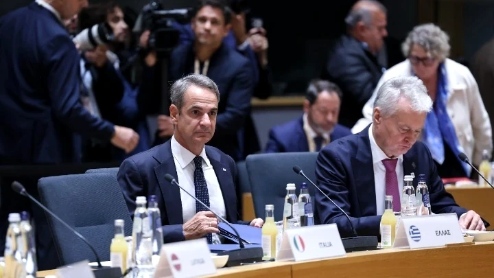 kyriakos-mitsotakis-sto-evropaiko-symvoulio-aneparki-ta-symperasmata-gia-tin-energeiaki-krisi-zita-d.webp