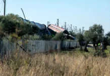 Σιδηροδρομικό δυστύχημα στην Ισπανία: 39 νεκροί