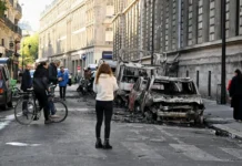 Γαλλία σε κλοιό: Απαγορεύσεις κυκλοφορίας