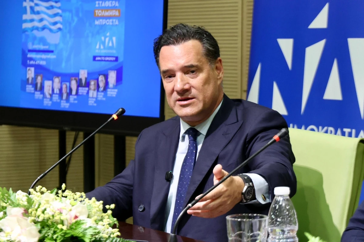 thee-mou-giati-ton-mazonaki-kai-ochi-ton-adoni-georgiadi-i-antidrasi-tou-adoni-georgiadi-se-toxiki-a.webp