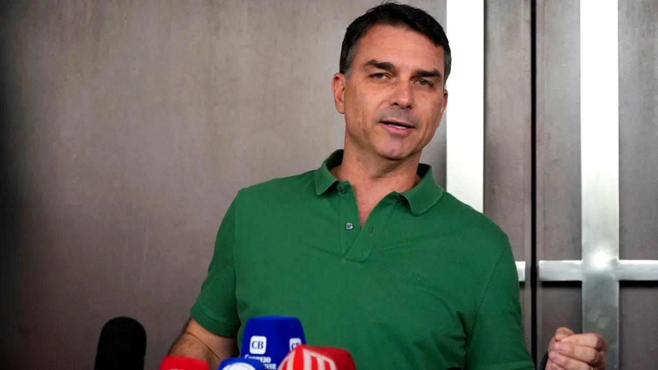 vrazilia-skies-xenis-paremvasis-stis-proedrikes-ekloges-sto-stochastro-tis-dikaiosynis-i-kampania-mp.webp